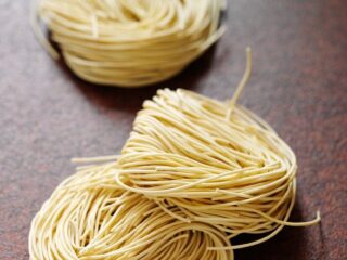 What Kind of Noodles Are Lo Mein Noodles?